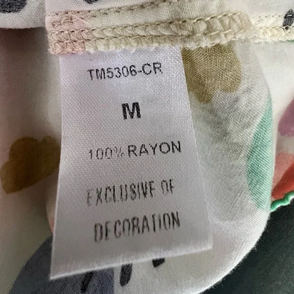 THML Artistic Pink and White Sleeveless Blouse - Picture 9 of 10